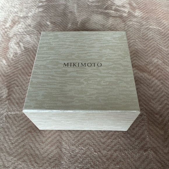 Mikimoto Accessories - Authentic Mikimoto gift box